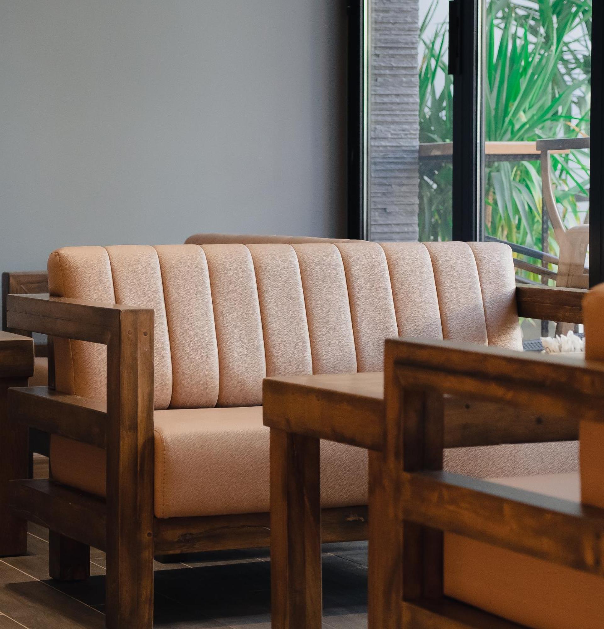Oxygen Boutique Hotel Тирана Екстериор снимка