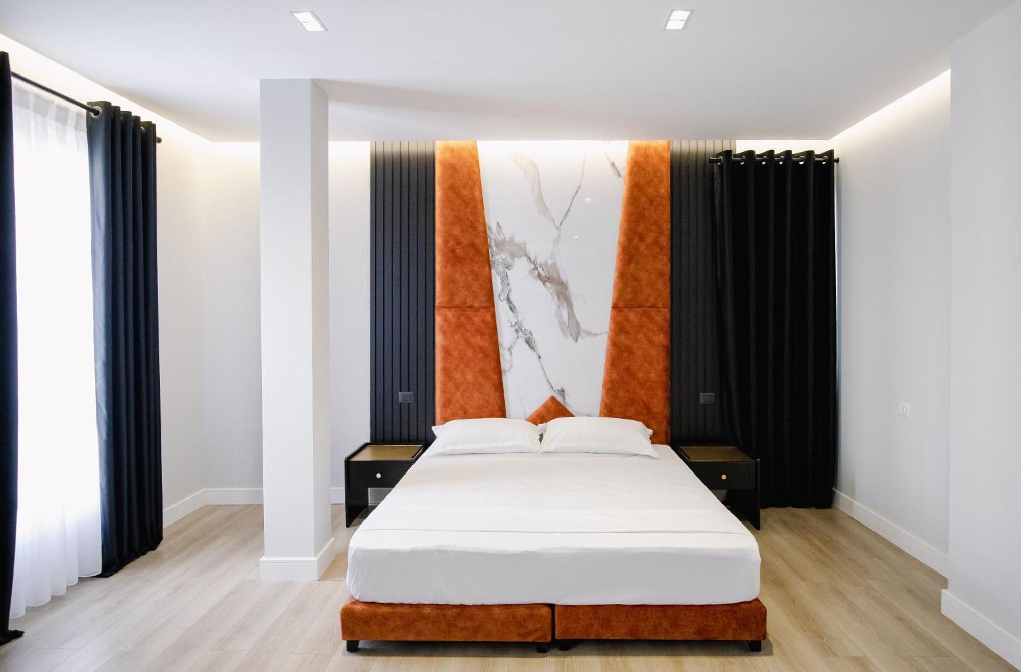 Oxygen Boutique Hotel Тирана Екстериор снимка