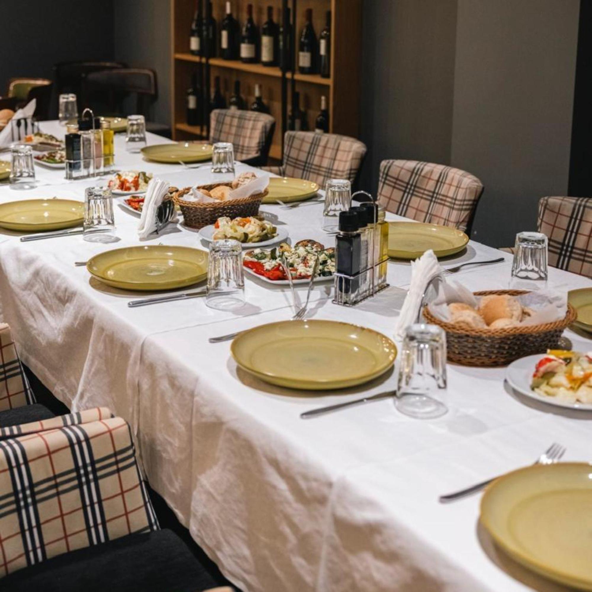 Oxygen Boutique Hotel Тирана Екстериор снимка